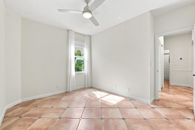 8552 VIA GIARDINO, Boca Raton, FL 33433