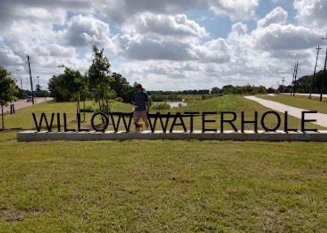 5747 Greencraig Drive, Houston, TX 77035