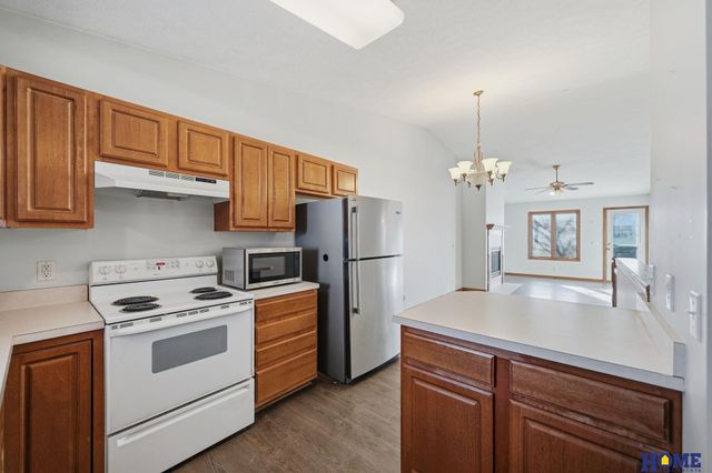 2431 Dodge Street, Lincoln, NE 68521