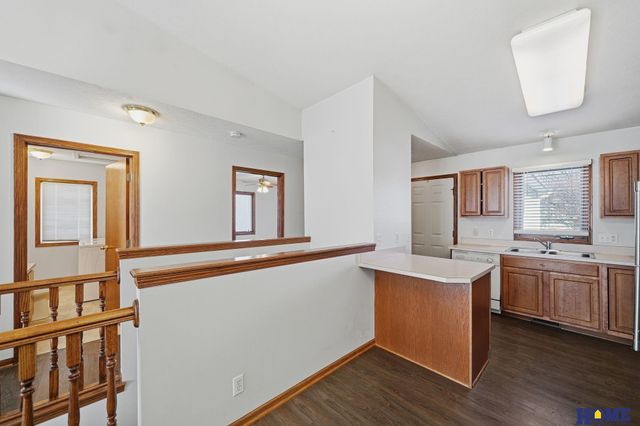 2431 Dodge Street, Lincoln, NE 68521