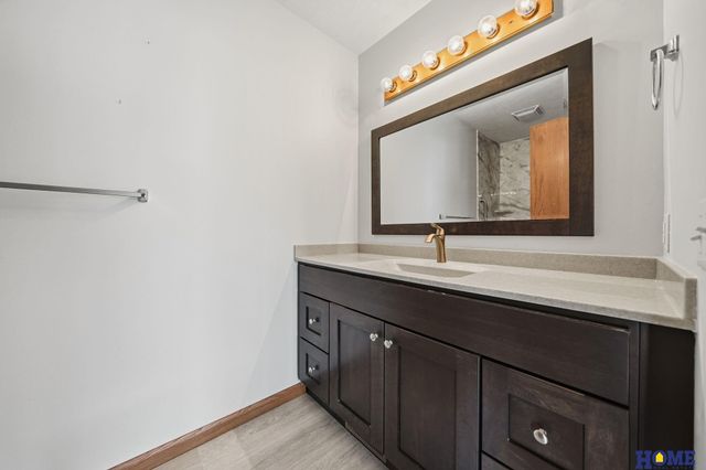 2431 Dodge Street, Lincoln, NE 68521