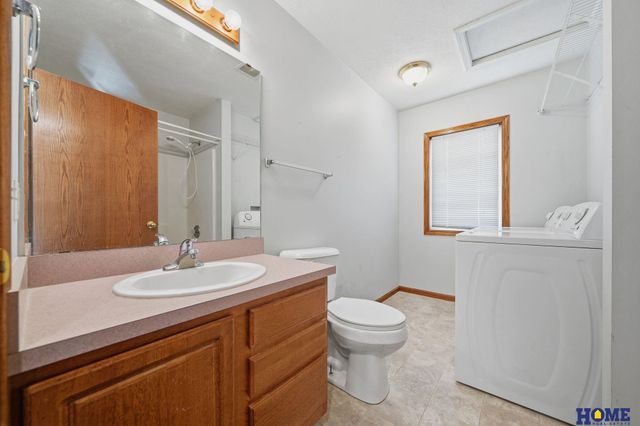 2431 Dodge Street, Lincoln, NE 68521