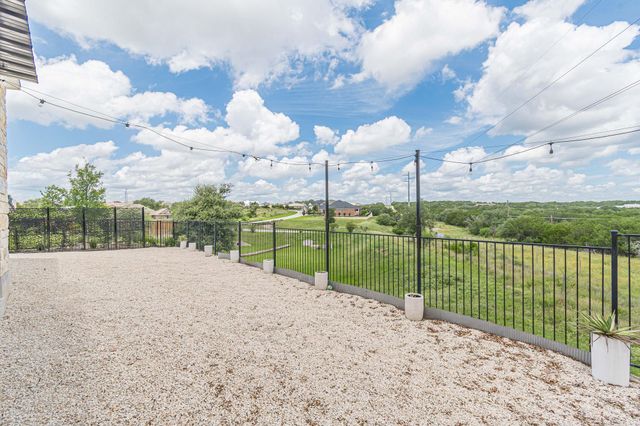 228 Cruising Oak ST, San Marcos, TX 78666