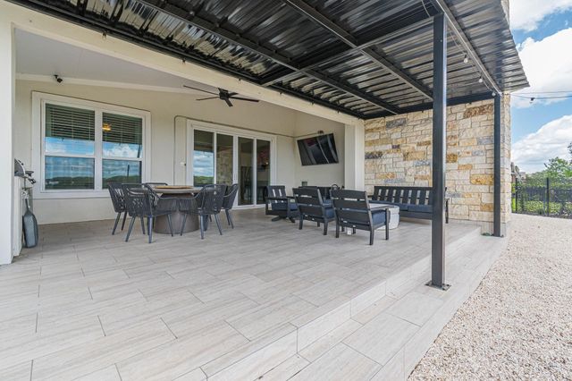 228 Cruising Oak ST, San Marcos, TX 78666
