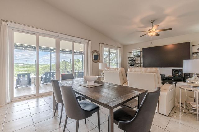 228 Cruising Oak ST, San Marcos, TX 78666