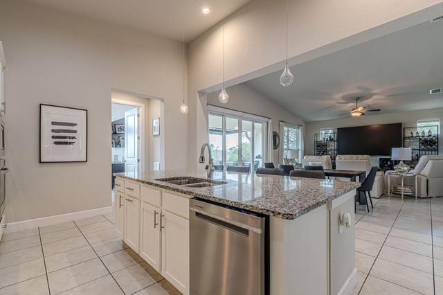 228 Cruising Oak ST, San Marcos, TX 78666