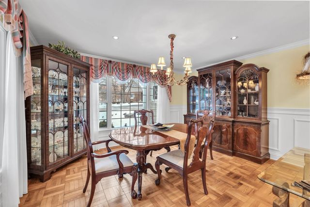 10 Deerpath Lane, Palos Park, IL 60464