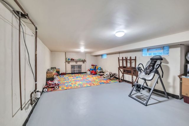 10 Deerpath Lane, Palos Park, IL 60464