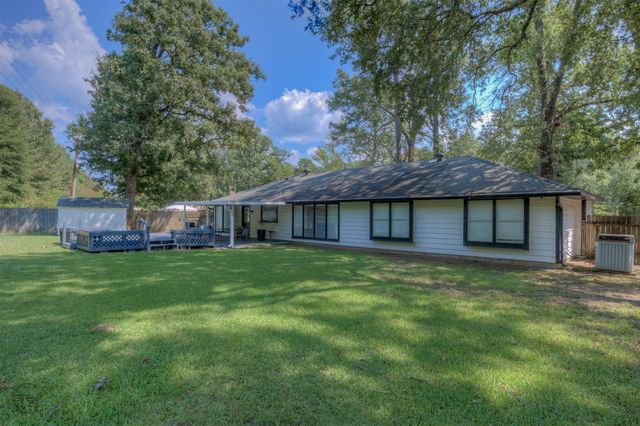 101 Elmview Lane, Haughton, LA 71037