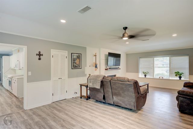 101 Elmview Lane, Haughton, LA 71037