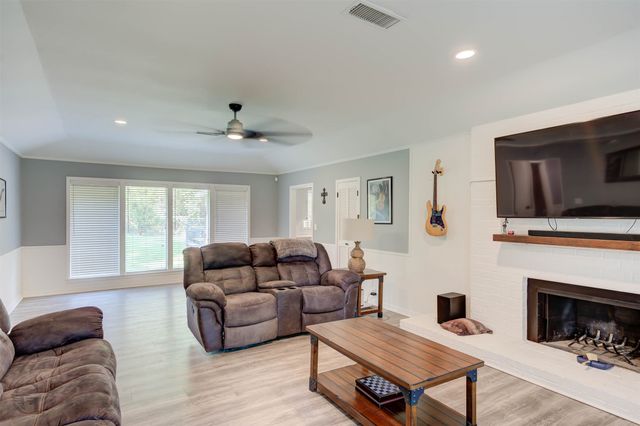 101 Elmview Lane, Haughton, LA 71037