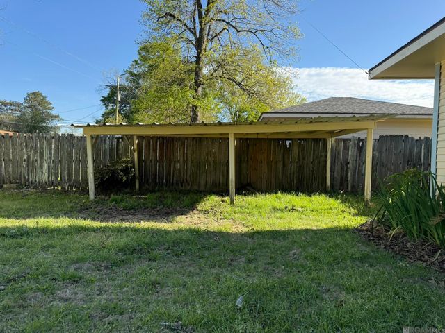 459 Nancy Dr, Baton Rouge, LA 70819