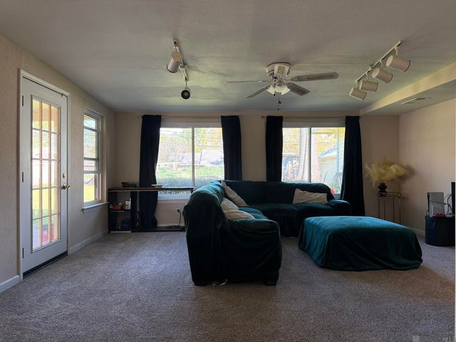 459 Nancy Dr, Baton Rouge, LA 70819