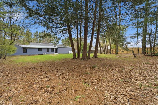 15 Walton Road, Plaistow, NH 03865