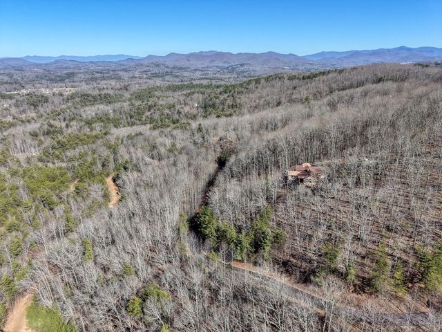 7C & 7D Timber Bend, Blairsville, GA 30512