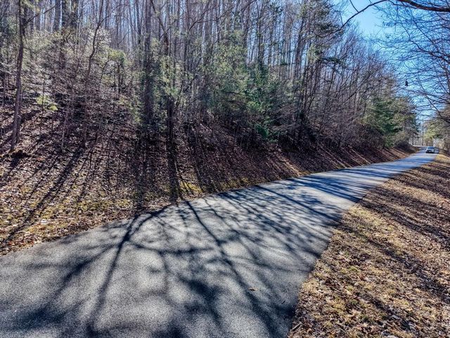 7C & 7D Timber Bend, Blairsville, GA 30512