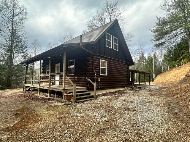 572 Paradise Drive, Rogers, KY 41365