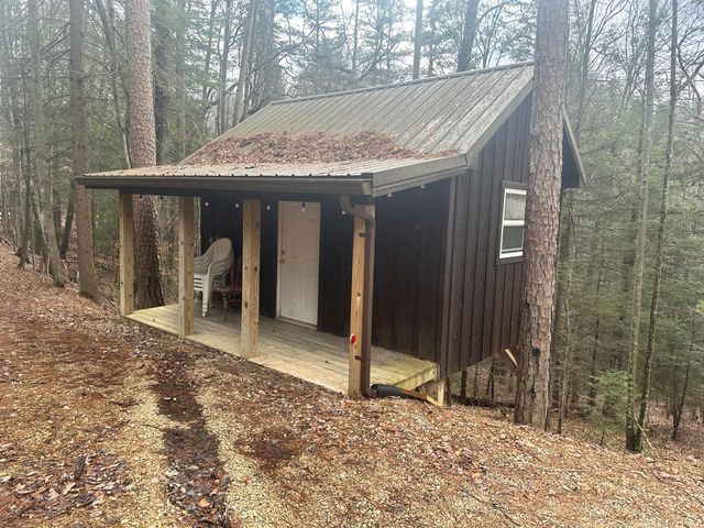 572 Paradise Drive, Rogers, KY 41365