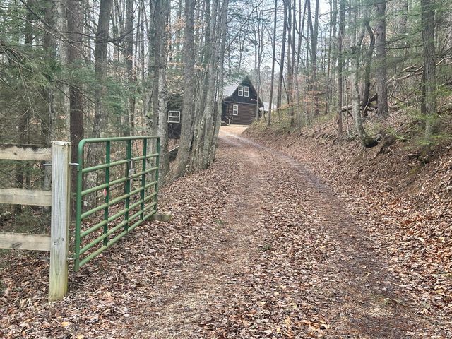 572 Paradise Drive, Rogers, KY 41365