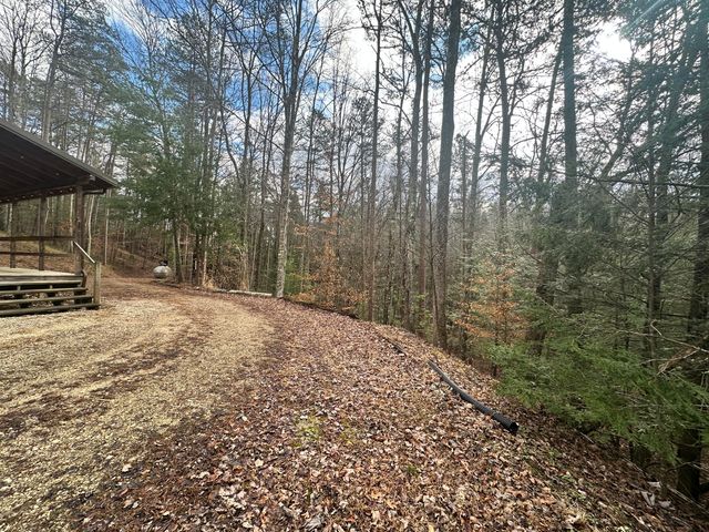 572 Paradise Drive, Rogers, KY 41365