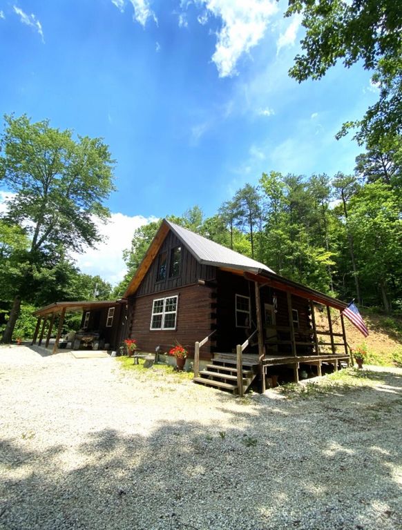 572 Paradise Drive, Rogers, KY 41365