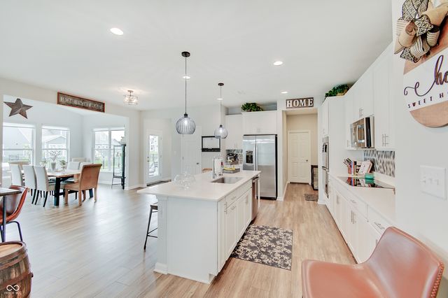 4242 Ironclad Drive, Bargersville, IN 46106