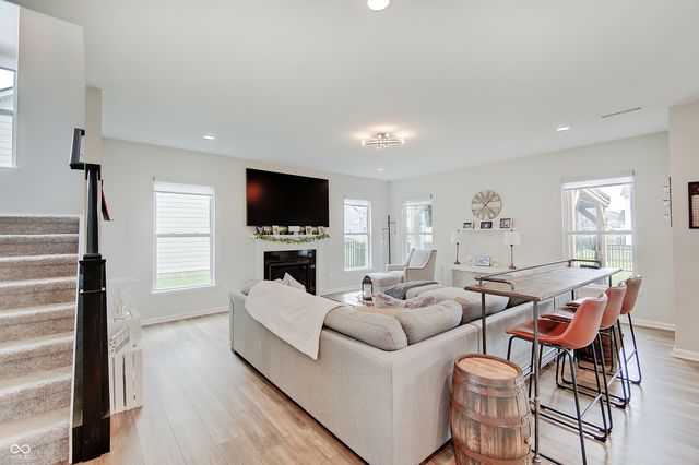 4242 Ironclad Drive, Bargersville, IN 46106