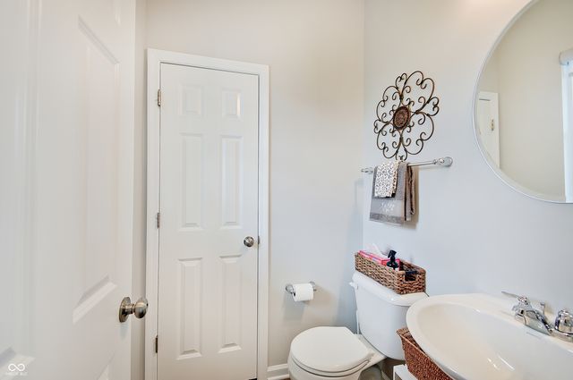 4242 Ironclad Drive, Bargersville, IN 46106