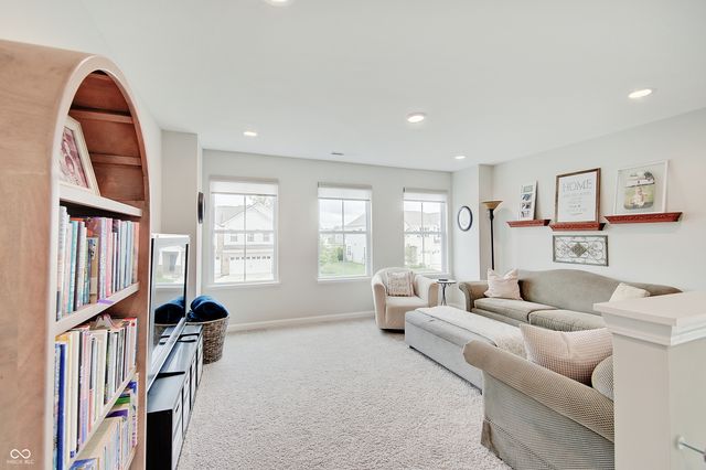 4242 Ironclad Drive, Bargersville, IN 46106