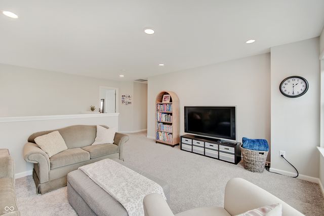 4242 Ironclad Drive, Bargersville, IN 46106