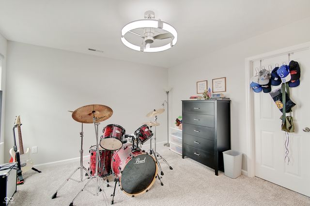 4242 Ironclad Drive, Bargersville, IN 46106