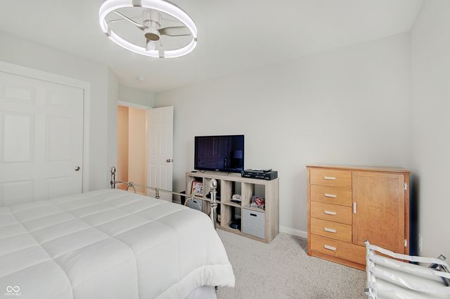 4242 Ironclad Drive, Bargersville, IN 46106