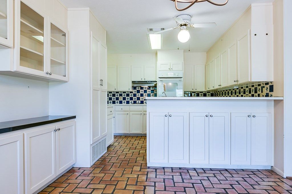 Image 21 of property listing at 2640 Vista Del Arroyo, San Angelo, TX 76904