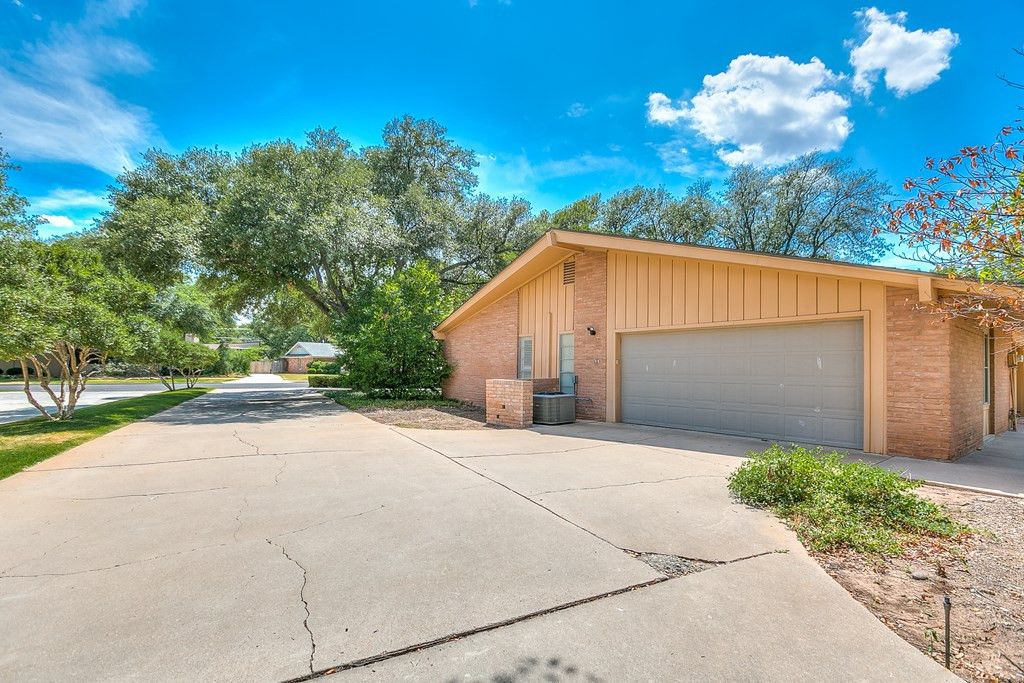 Image 6 of property listing at 2640 Vista Del Arroyo, San Angelo, TX 76904