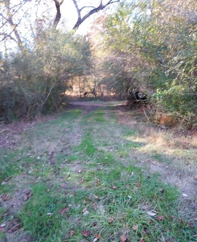 395 Good Hope Rd, Leoma, TN 38468