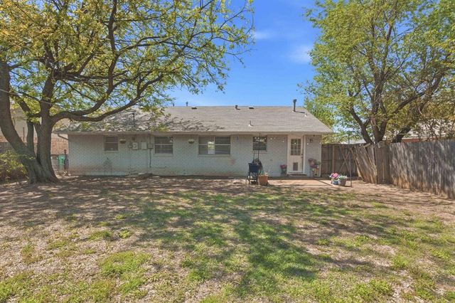 13908 N Everest Avenue, Edmond, OK 73013
