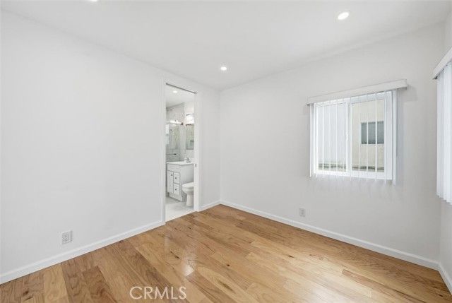 220 39th B, Manhattan Beach, CA 90266