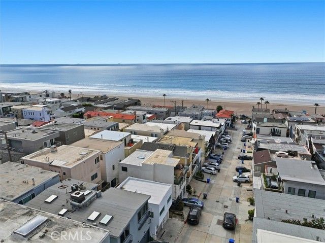 220 39th B, Manhattan Beach, CA 90266