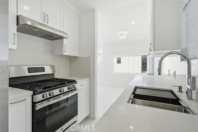 220 39th B, Manhattan Beach, CA 90266