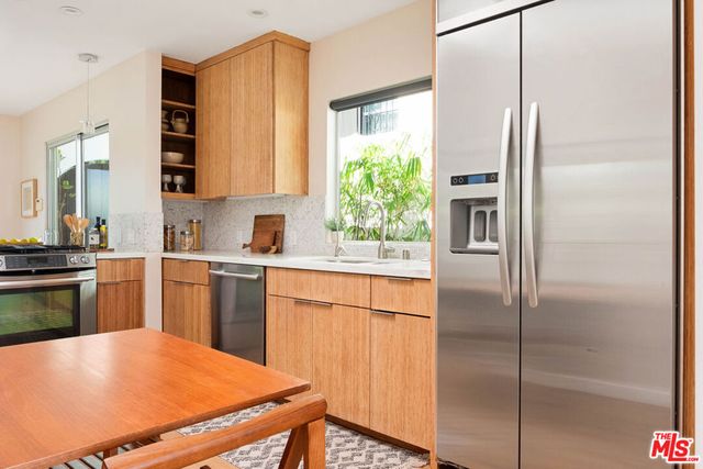 1240 N Spaulding Avenue, West Hollywood, CA 90046