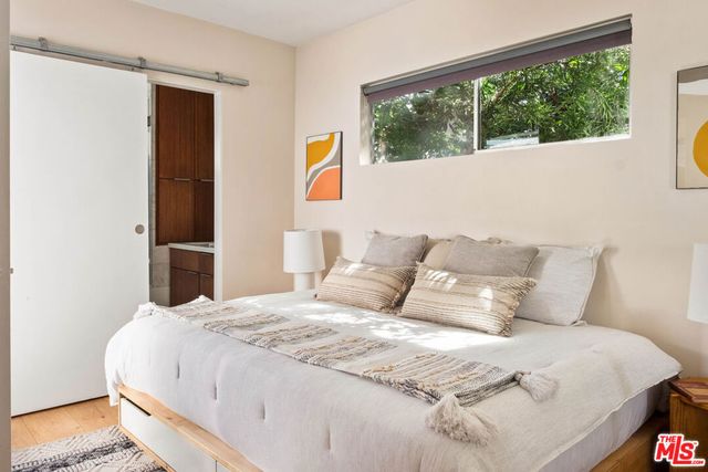 1240 N Spaulding Avenue, West Hollywood, CA 90046