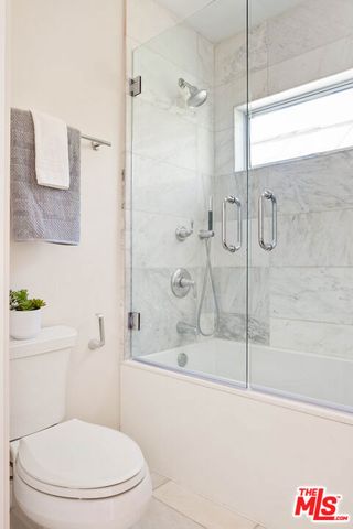 1240 N Spaulding Avenue, West Hollywood, CA 90046