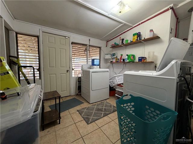 606 W 5th Street, Weslaco, TX 78596