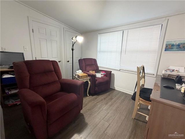 606 W 5th Street, Weslaco, TX 78596