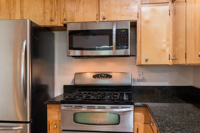 2912 MESILLA Street NE, Albuquerque, NM 87110