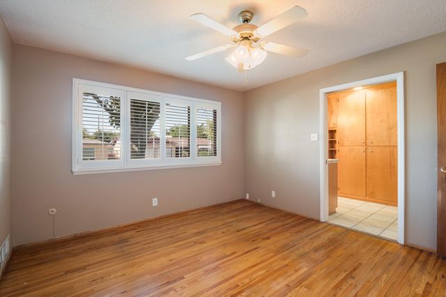 2912 MESILLA Street NE, Albuquerque, NM 87110