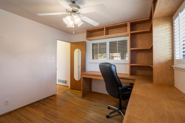 2912 MESILLA Street NE, Albuquerque, NM 87110