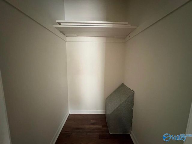 4021 NW Knollbrook Drive NW, Huntsville, AL 35810