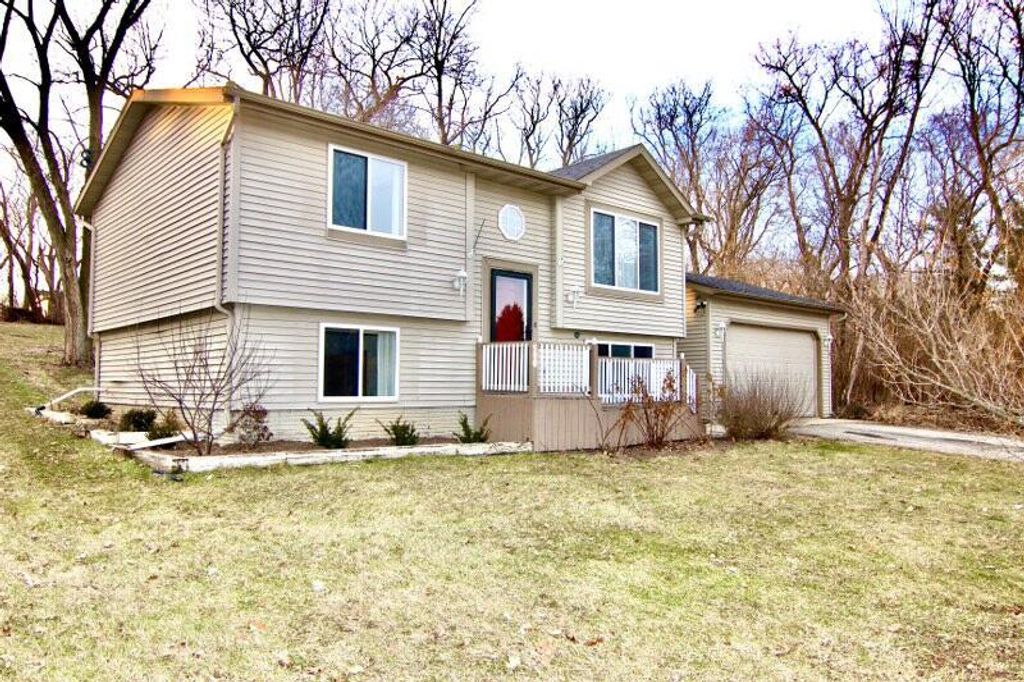 500 North STREET, Clyman, WI 53016