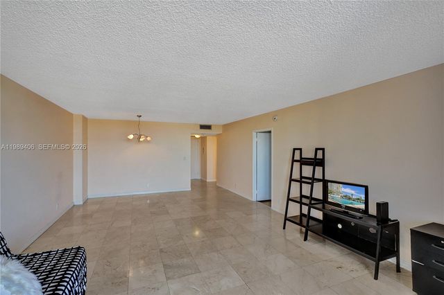 2500 Parkview Dr 808, Hallandale Beach, FL 33009